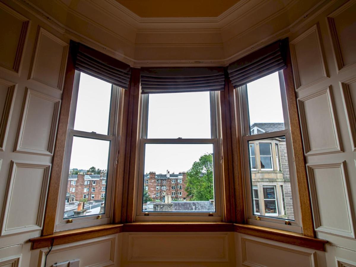 Pass The Keys Beautiful And Bright Georgian Style Morningside Apartment Edimburgo Exterior foto